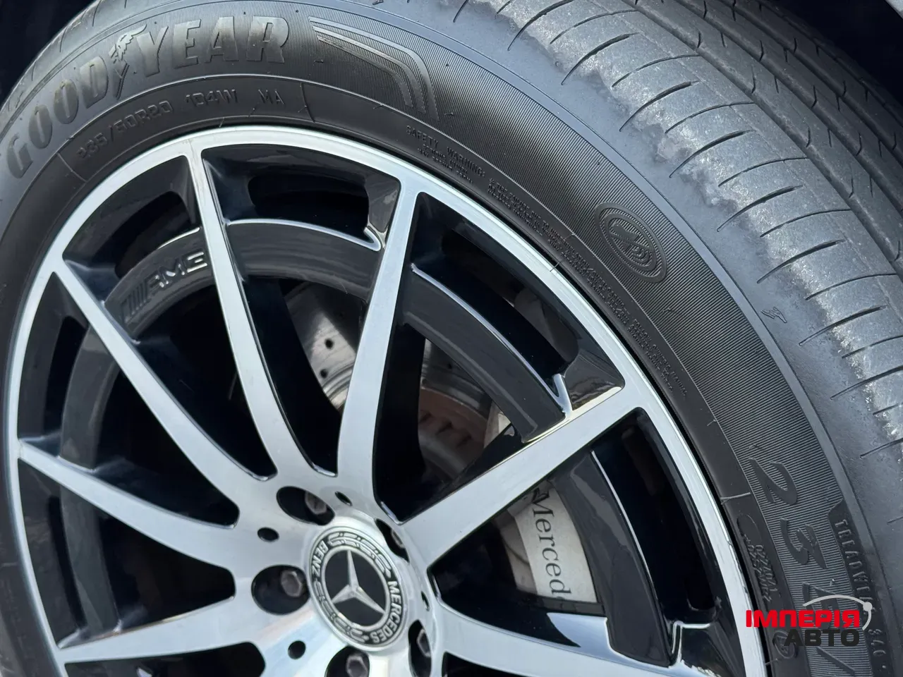 Mercedes-Benz EQC - фото 9