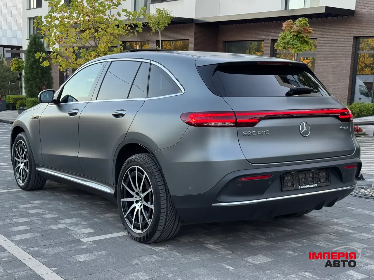 Mercedes-Benz EQC - фото 7