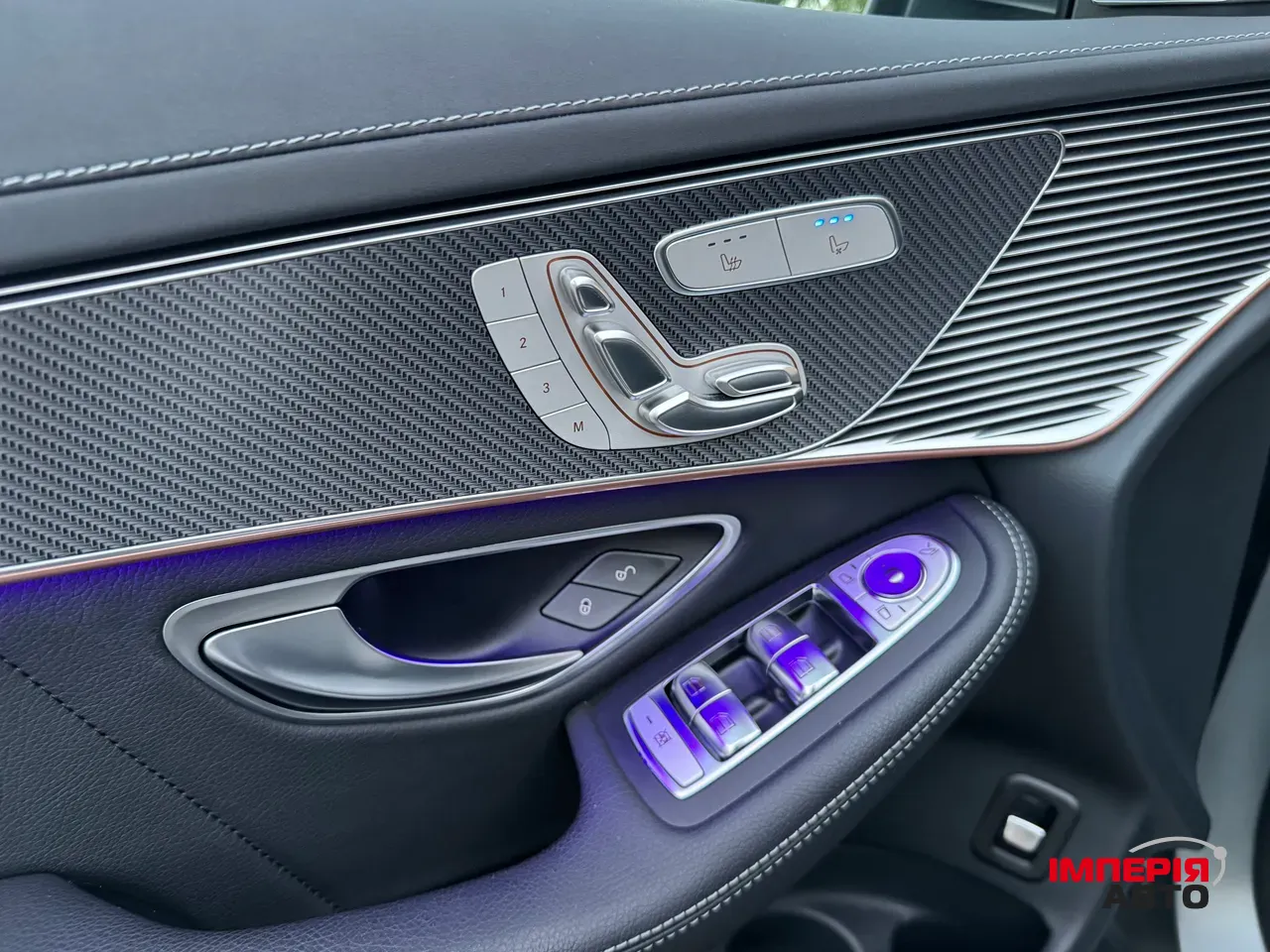 Mercedes-Benz EQC - фото 77