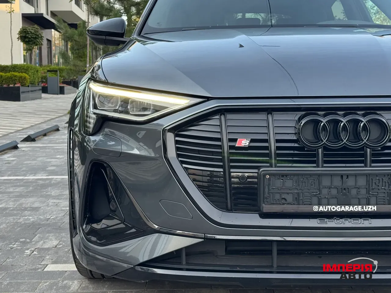 Audi e-tron S Sportback - фото 16