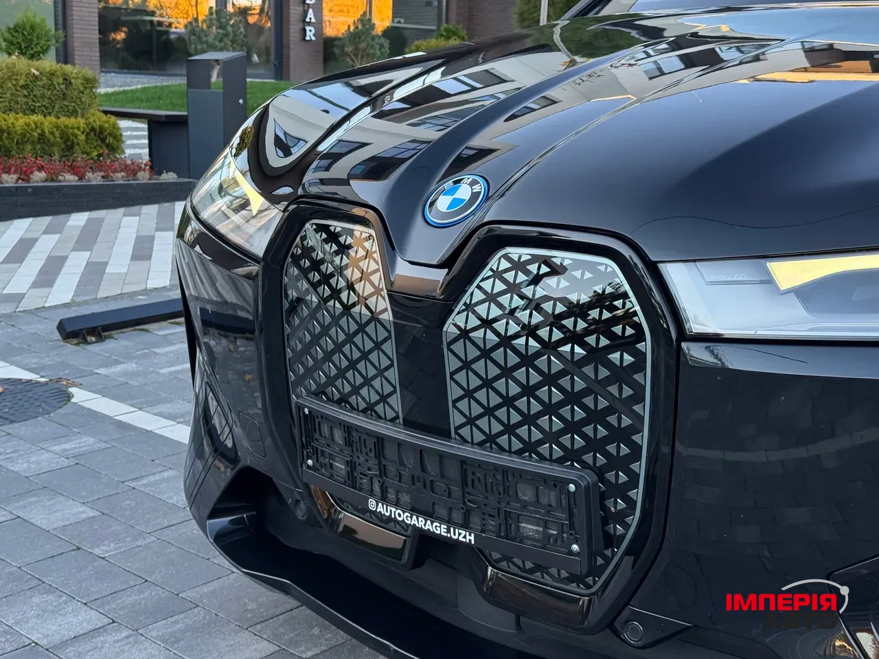 BMW iX - фото 14