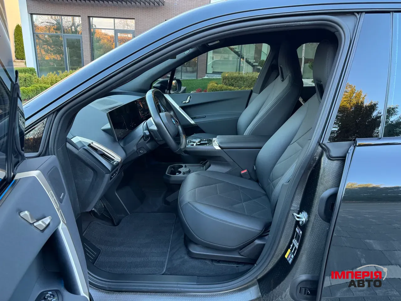 BMW iX - фото 28