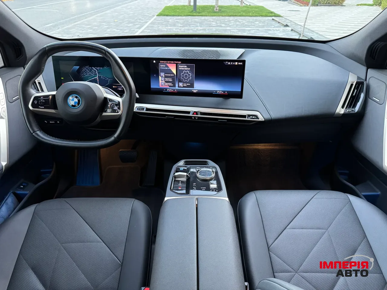 BMW iX - фото 70