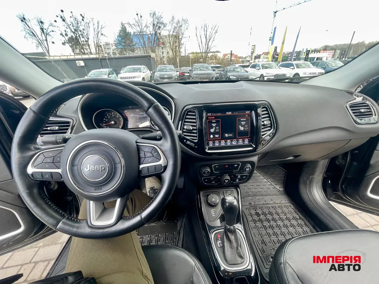 Jeep Compass - фото 12