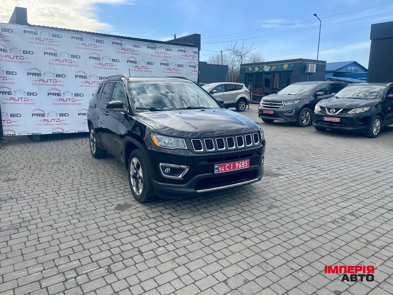 Jeep Compass - фото 1
