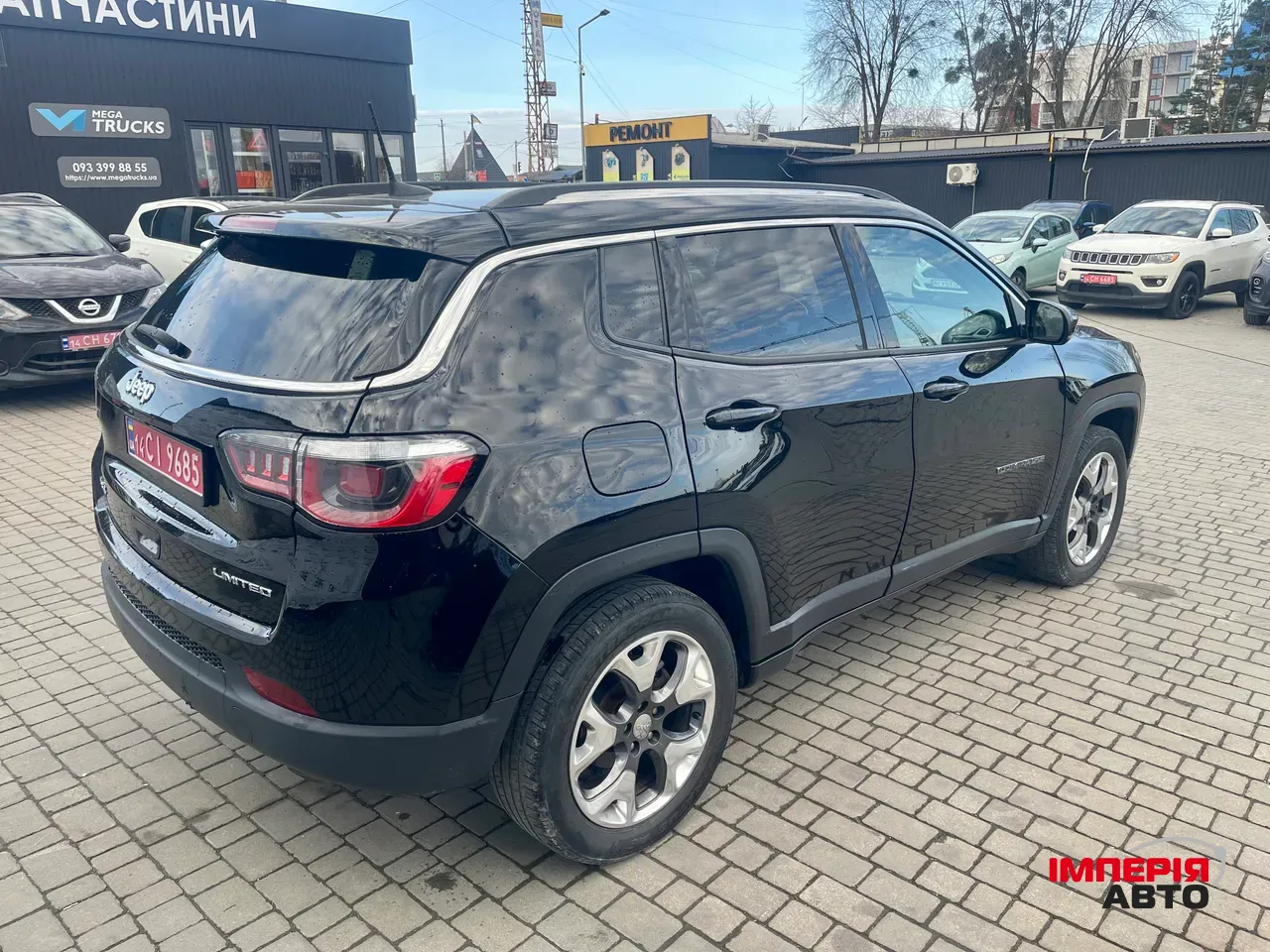 Jeep Compass - фото 6