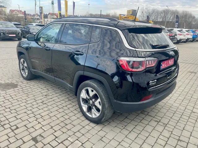 Jeep Compass - фото 4