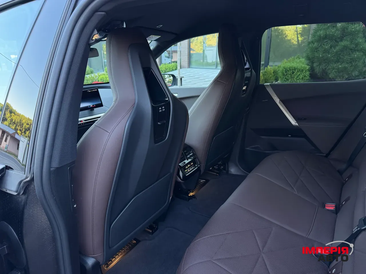 BMW iX - фото 34