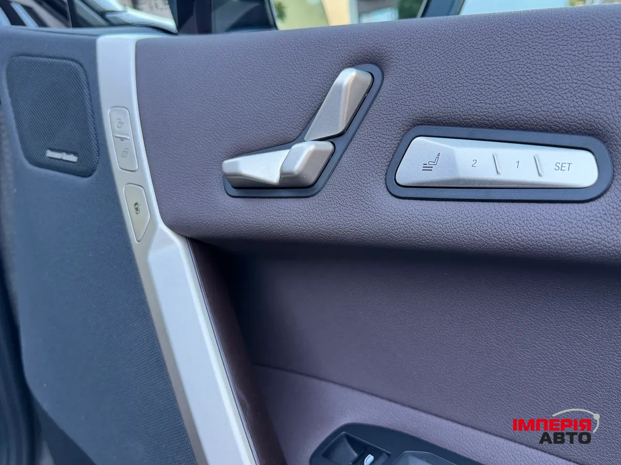 BMW iX - фото 87