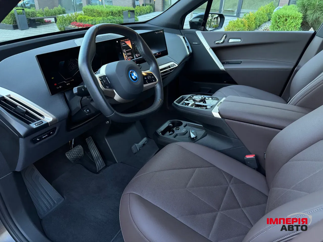 BMW iX - фото 29