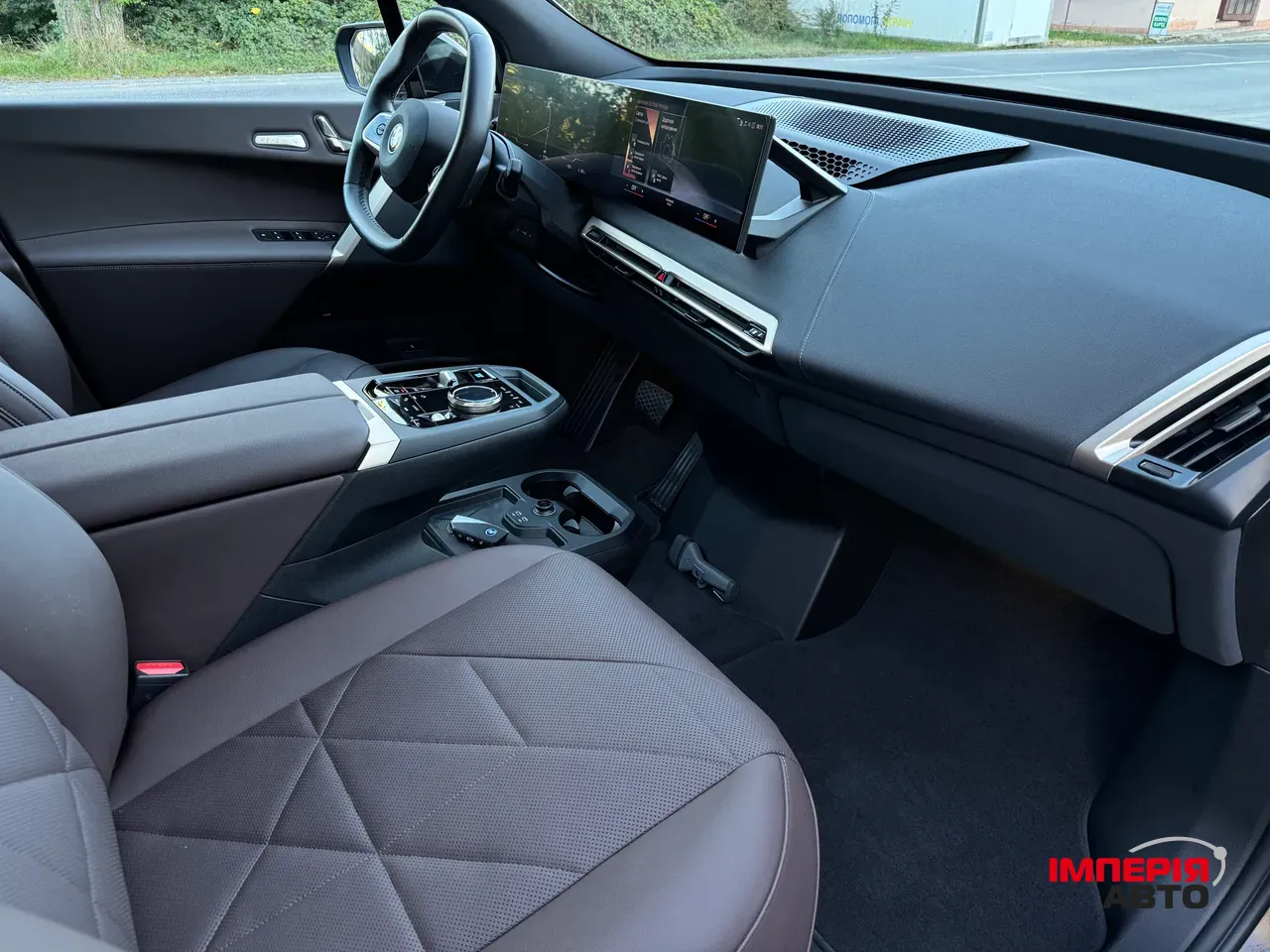 BMW iX - фото 31