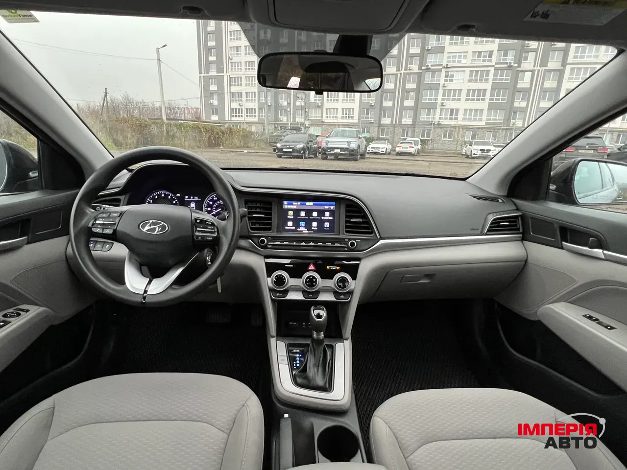 Hyundai Elantra - фото 13