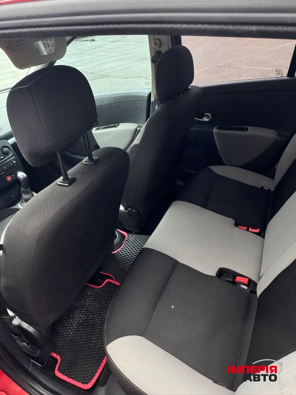 Renault Clio - фото 7