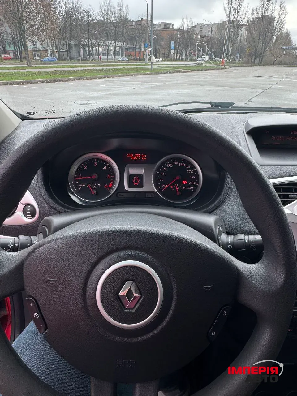 Renault Clio - фото 6