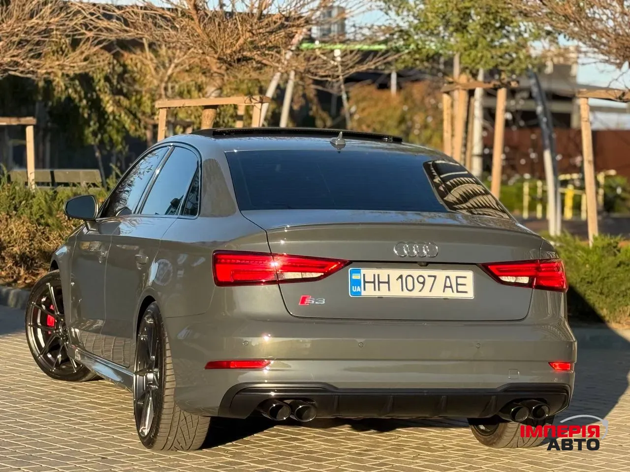 Audi S3 - фото 17