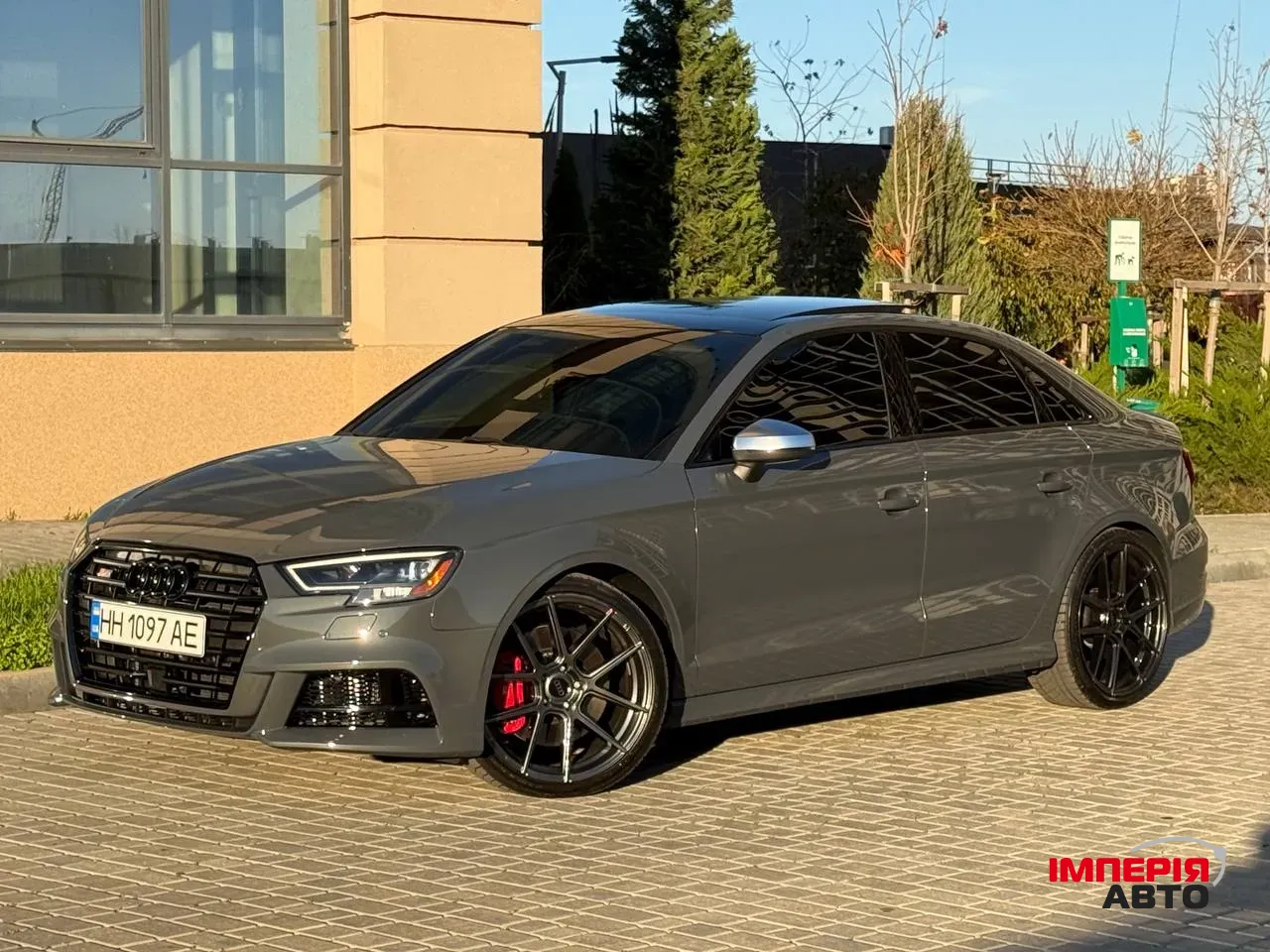 Audi S3 - фото 3
