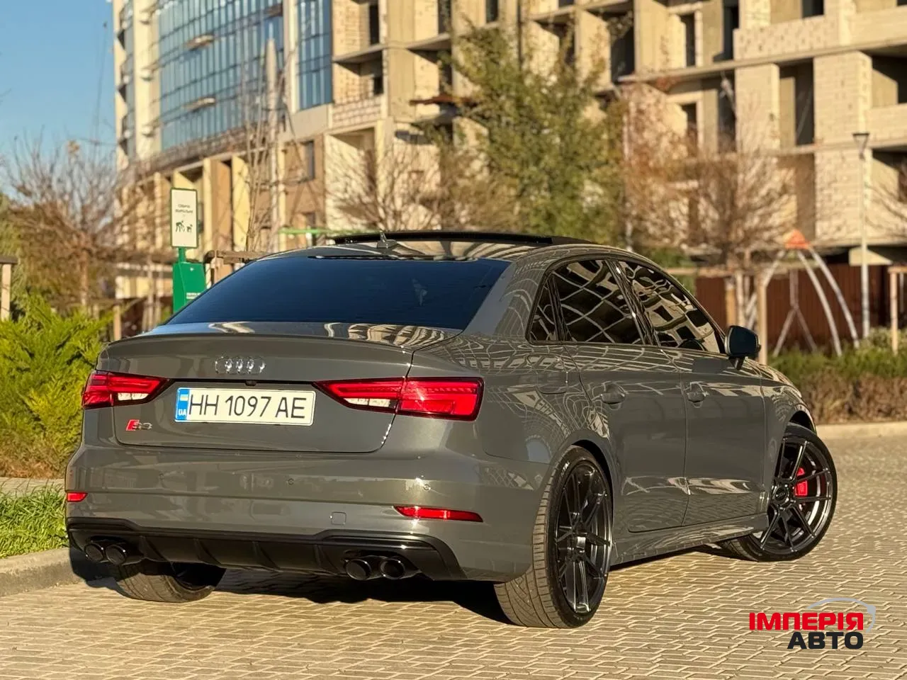 Audi S3 - фото 12