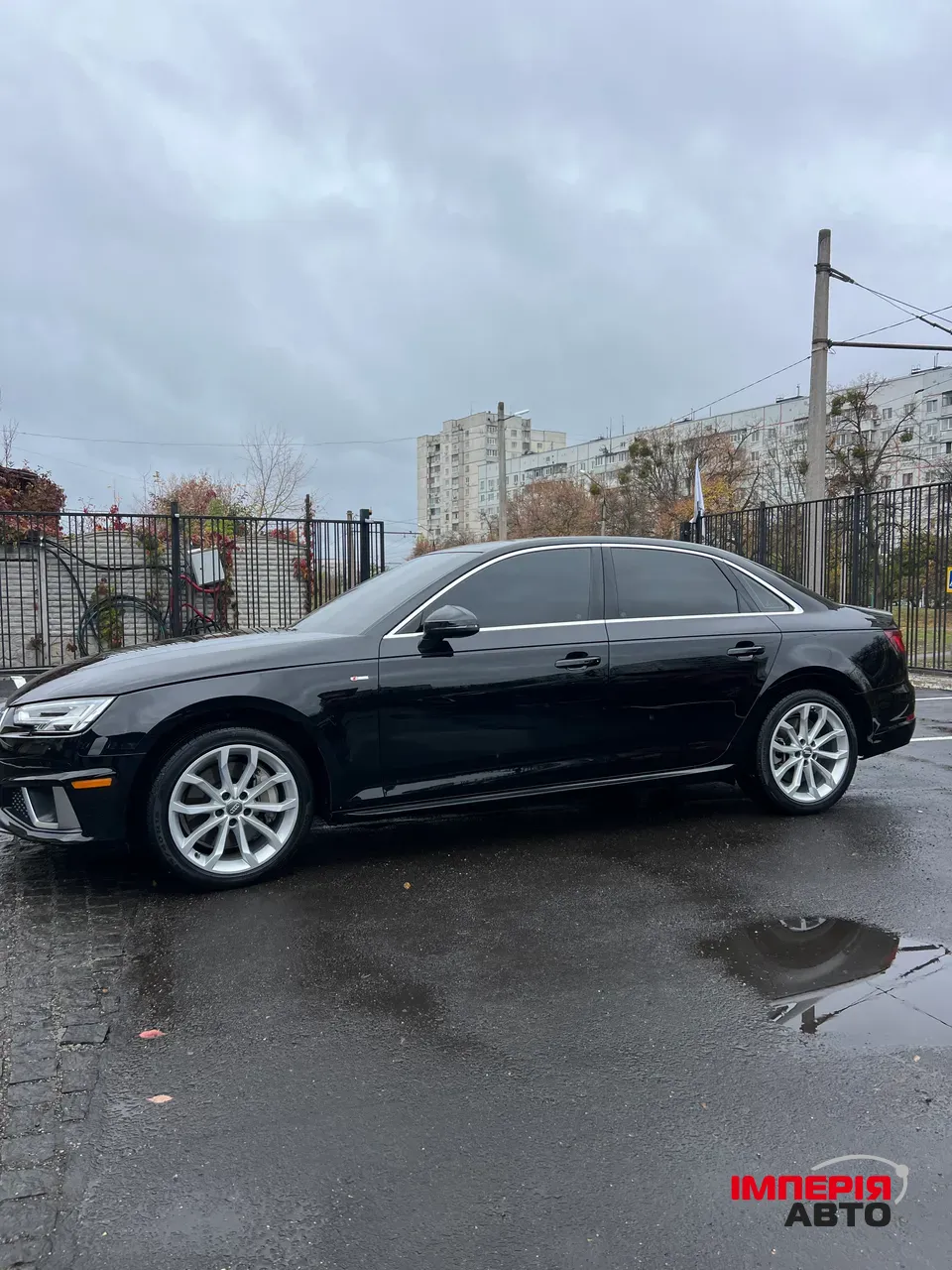 Audi A4 - фото 4