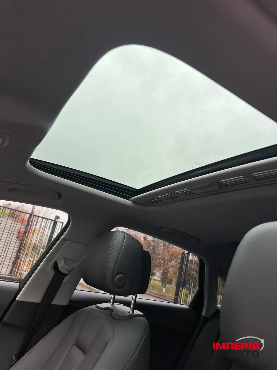 Audi A4 - фото 23