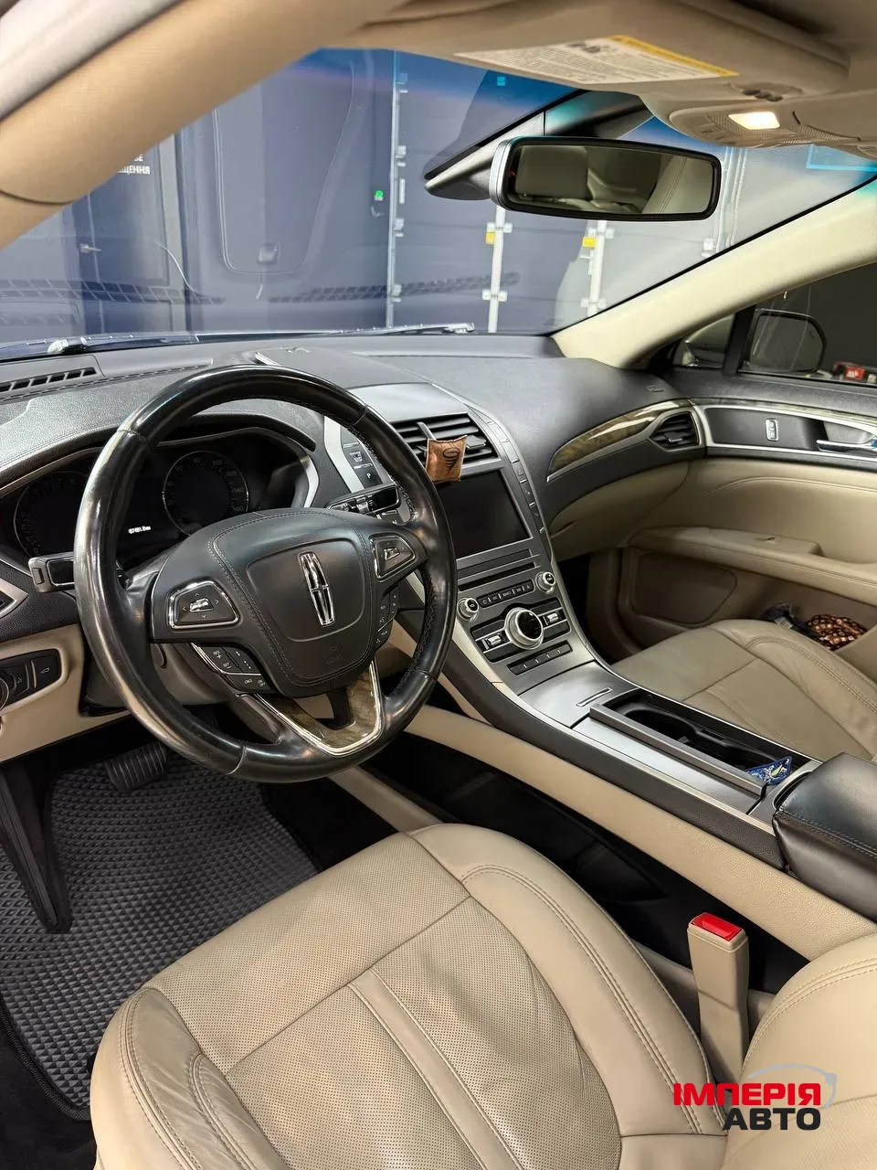 Lincoln MKZ - фото 5