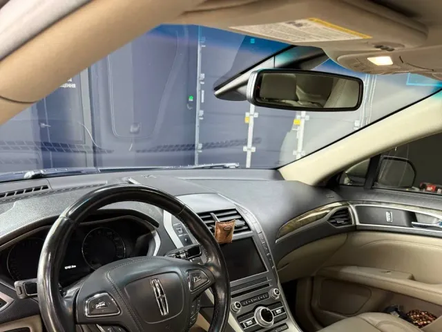 Lincoln MKZ - фото 5
