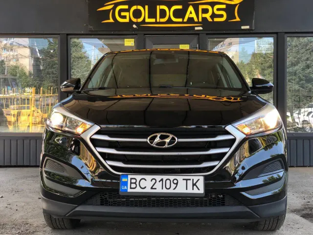 Hyundai Tucson - фото 1