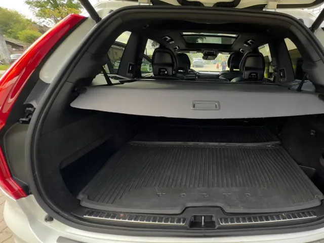 Volvo XC90 - фото 4