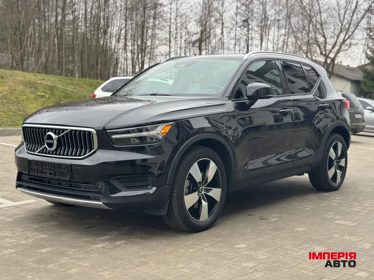 Volvo XC40 - фото 1