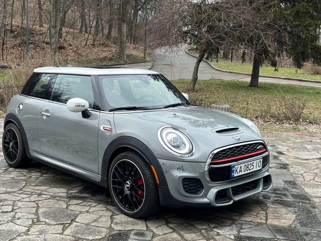 Mini Hatch - зображення 1
