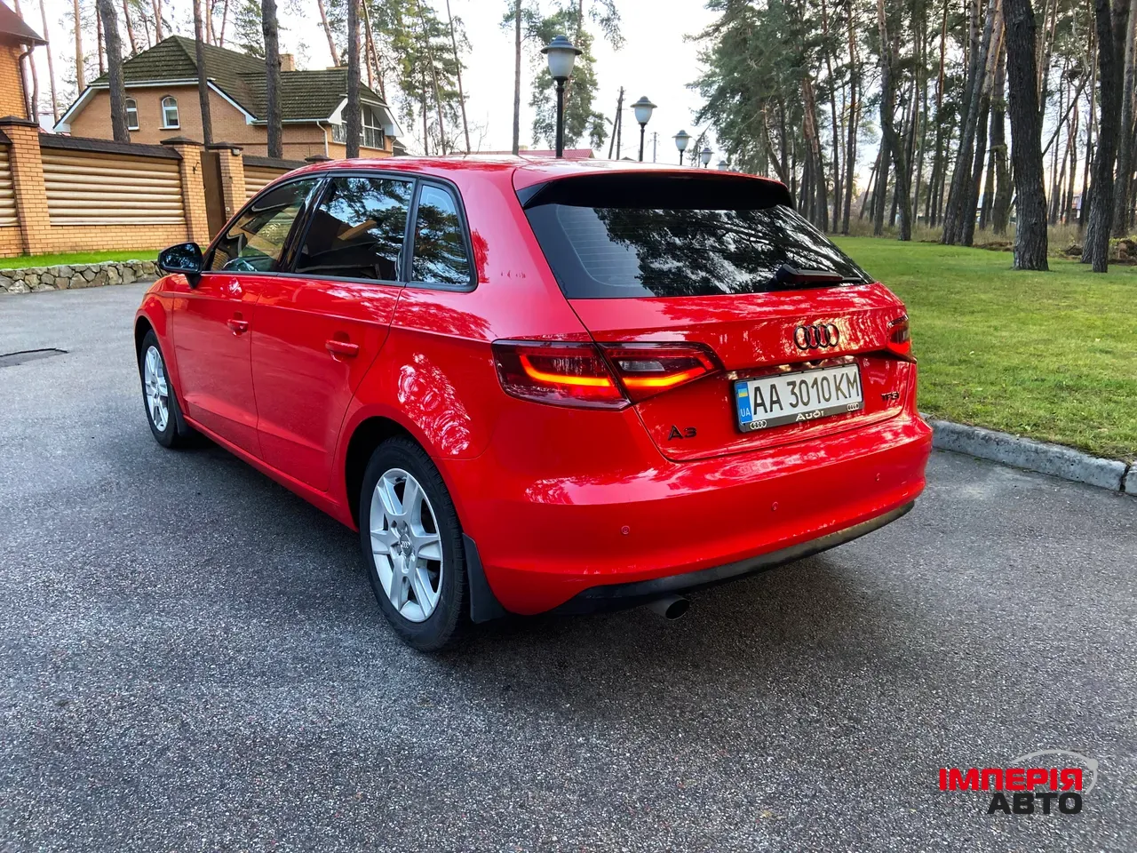 Audi A3 - фото 8