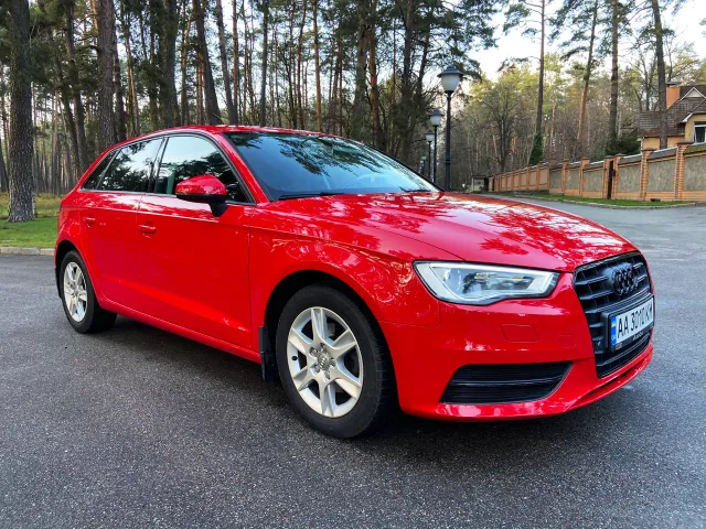 Audi A3 - фото 1