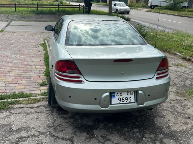 Dodge Stratus - фото 4