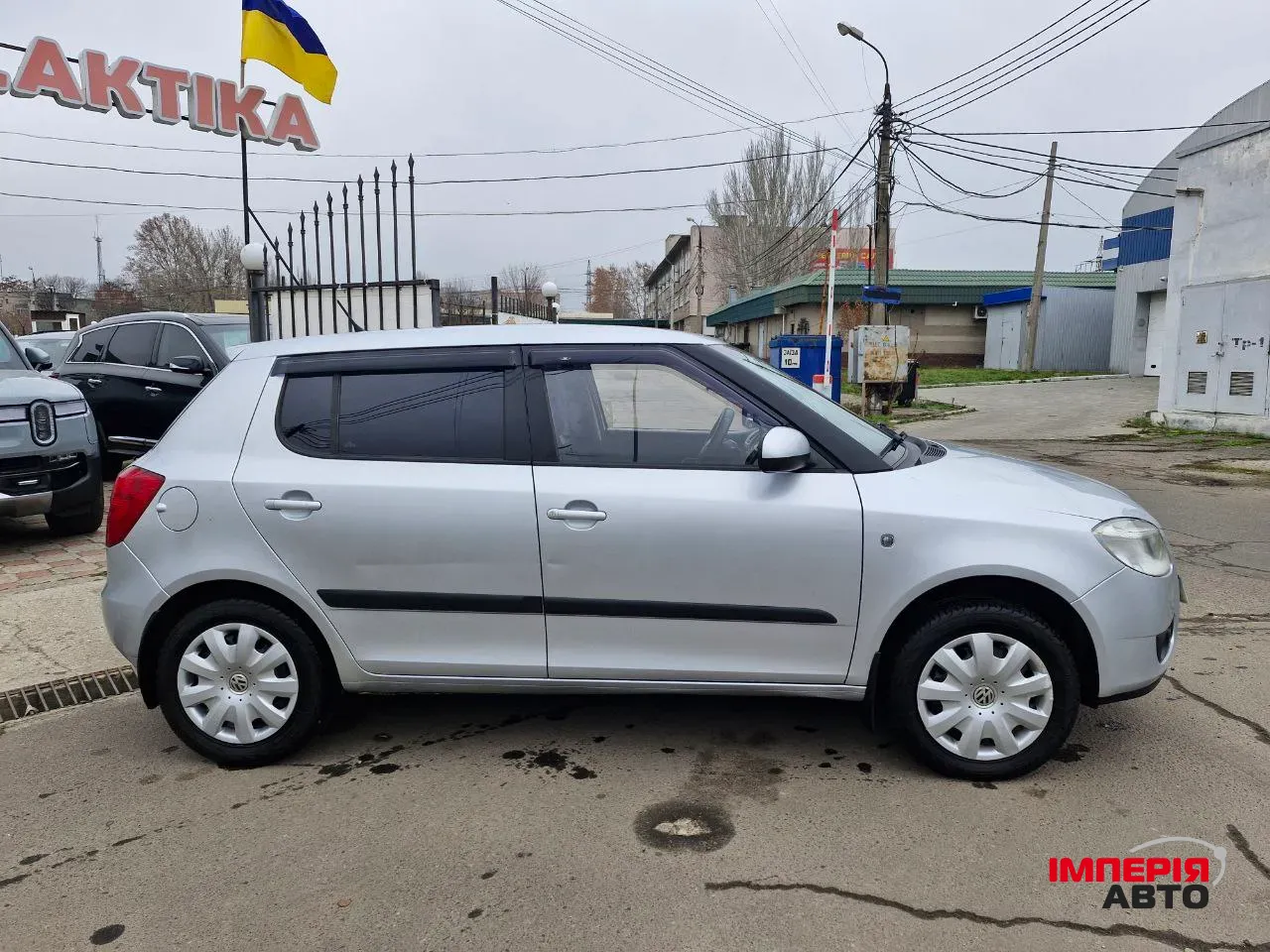 Skoda Fabia - фото 7