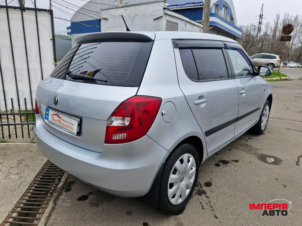 Skoda Fabia - фото 4