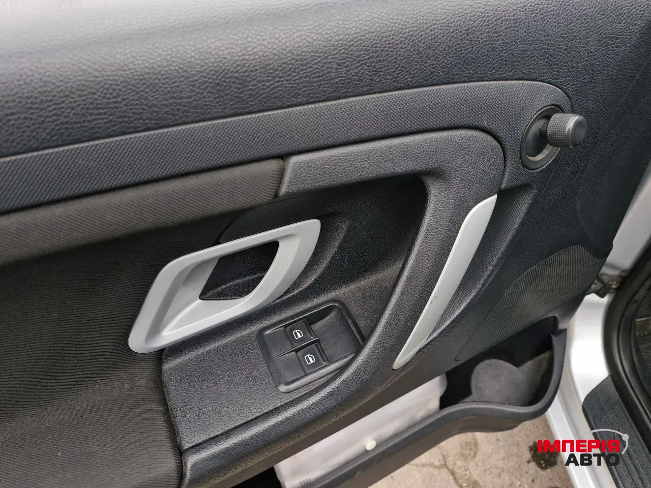 Skoda Fabia - фото 11