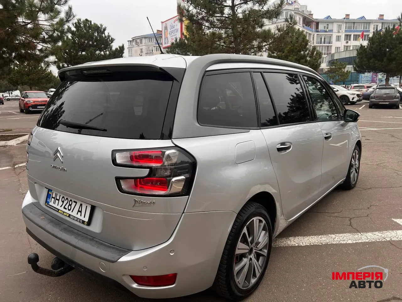 Citroen C4 Picasso - фото 7