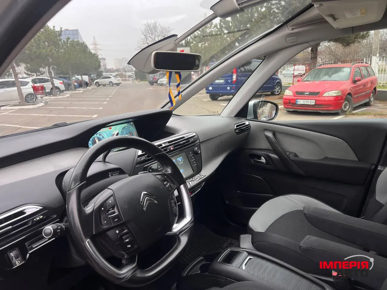 Citroen C4 Picasso - фото 12