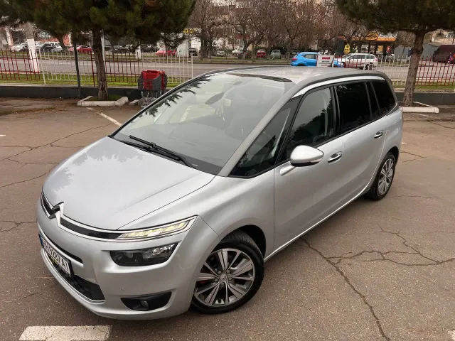 Citroen C4 Picasso - фото 4