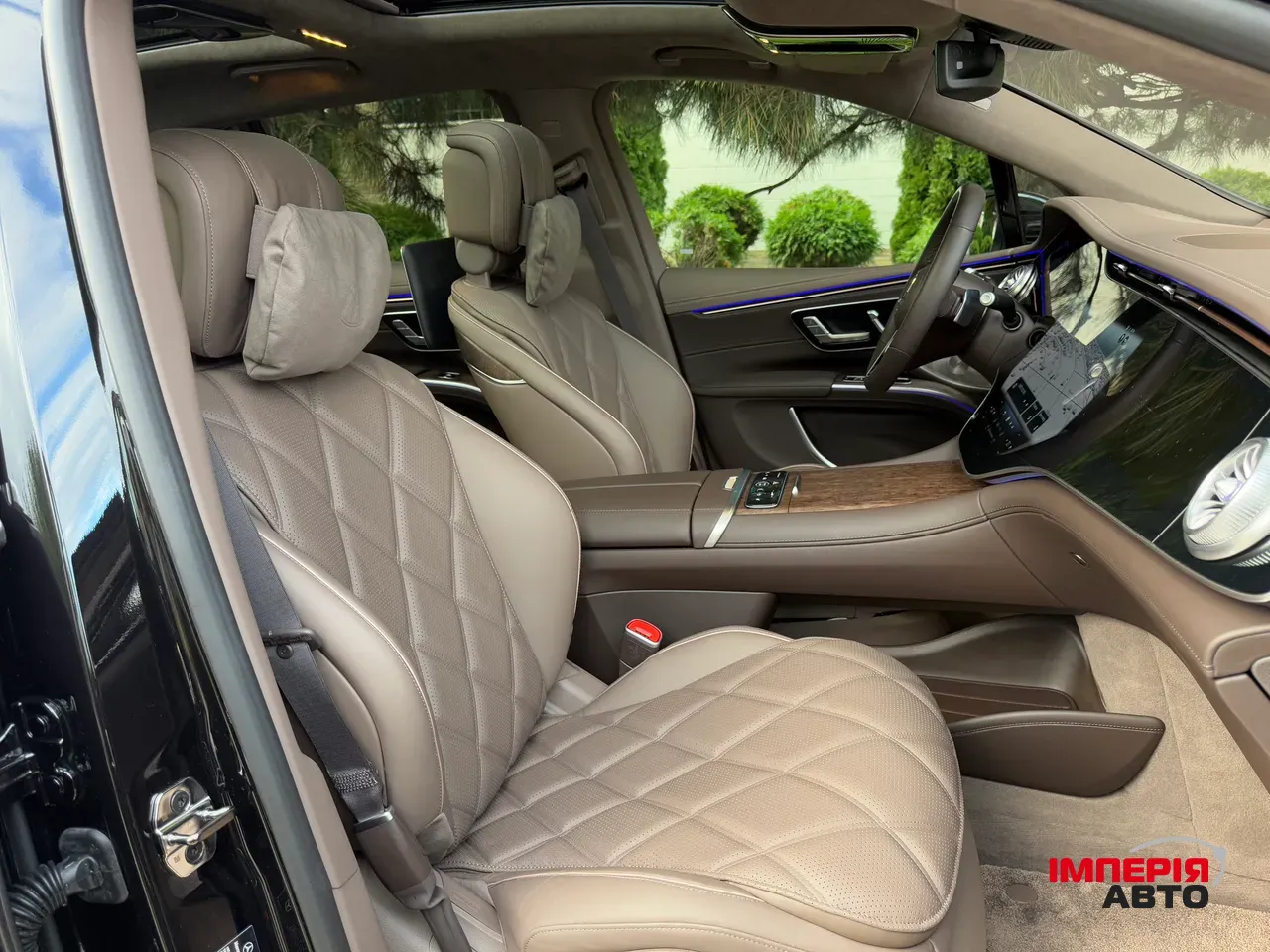 Mercedes-Benz Maybach EQS SUV - фото 74