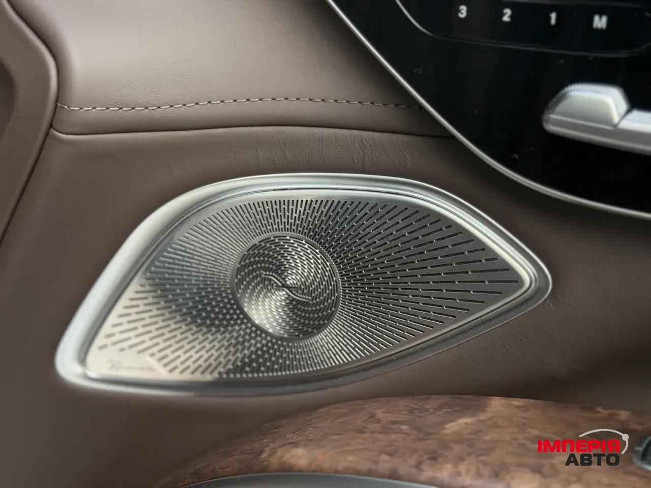 Mercedes-Benz Maybach EQS SUV - фото 83