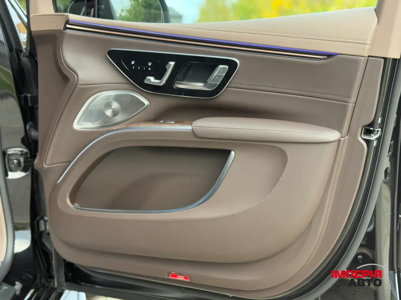 Mercedes-Benz Maybach EQS SUV - фото 85