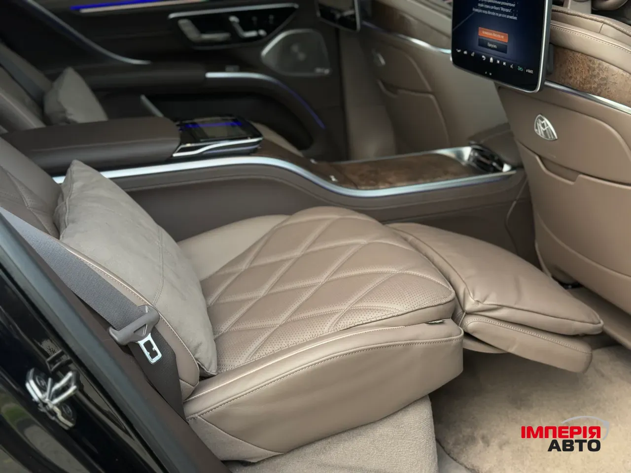 Mercedes-Benz Maybach EQS SUV - фото 87