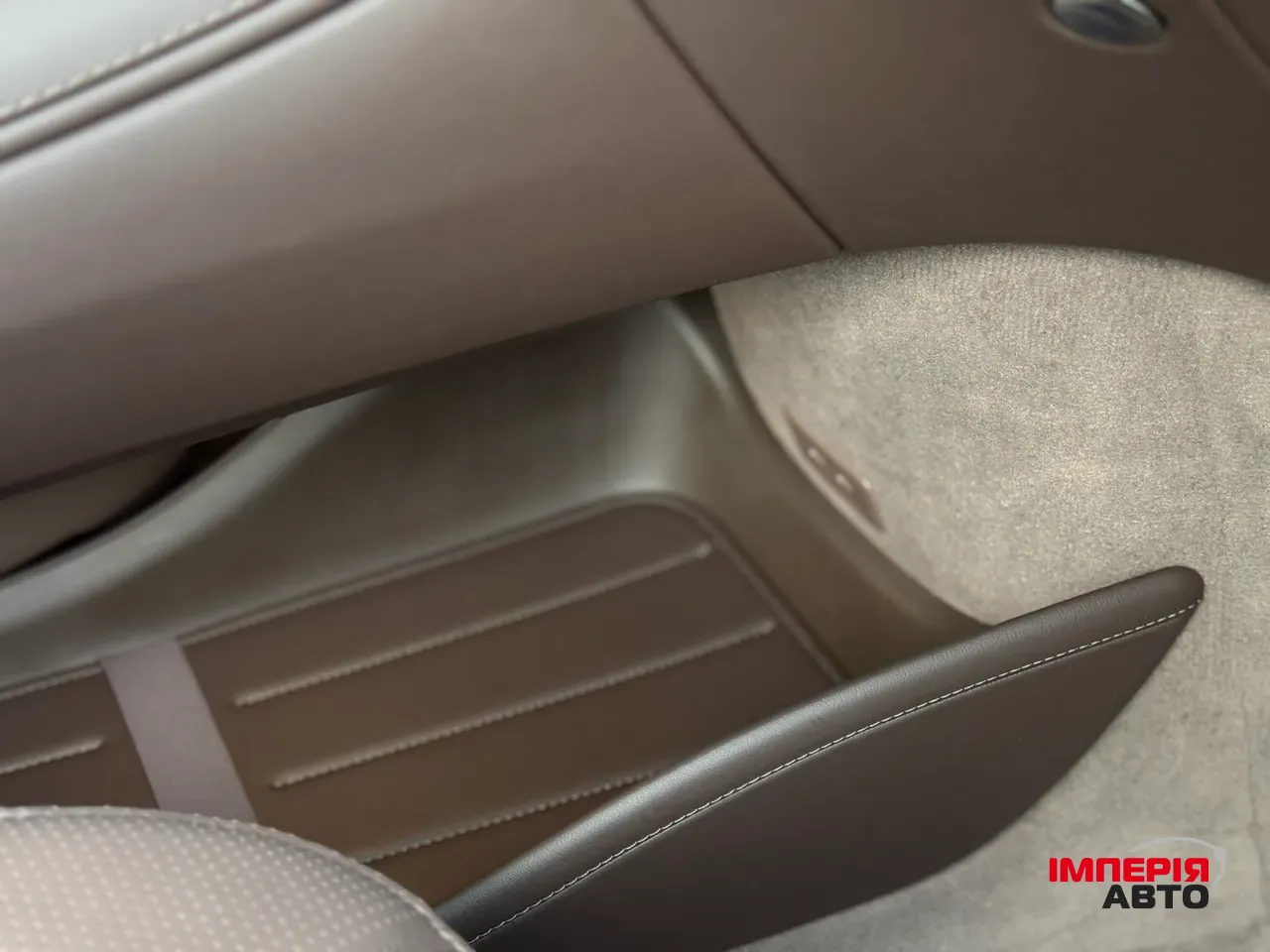 Mercedes-Benz Maybach EQS SUV - фото 78