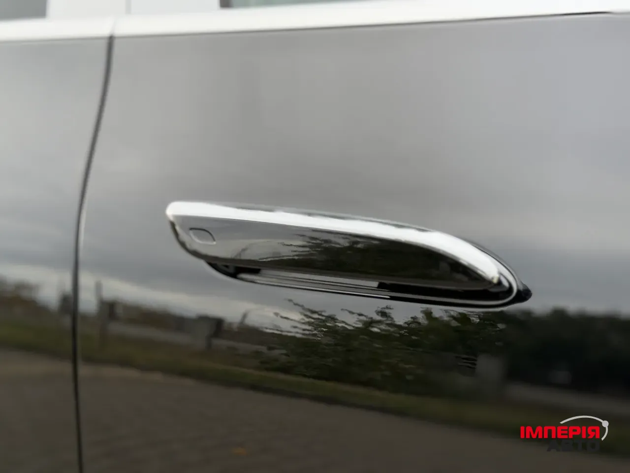 Mercedes-Benz Maybach EQS SUV - фото 10