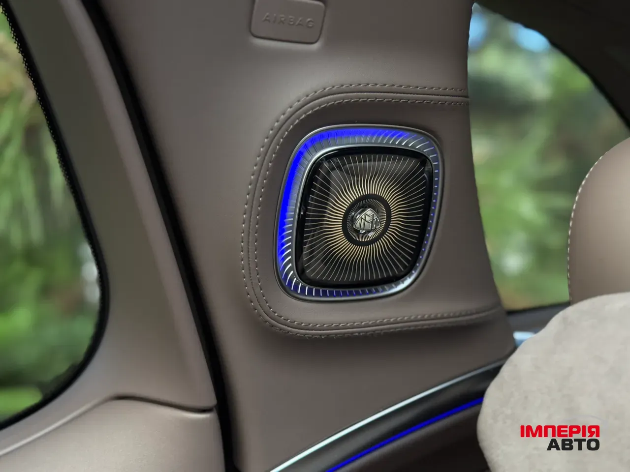 Mercedes-Benz Maybach EQS SUV - фото 58