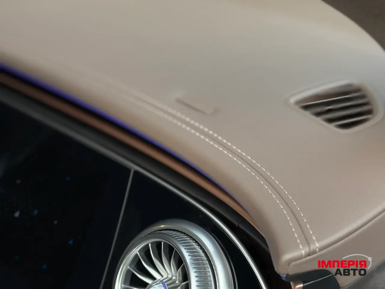 Mercedes-Benz Maybach EQS SUV - фото 79