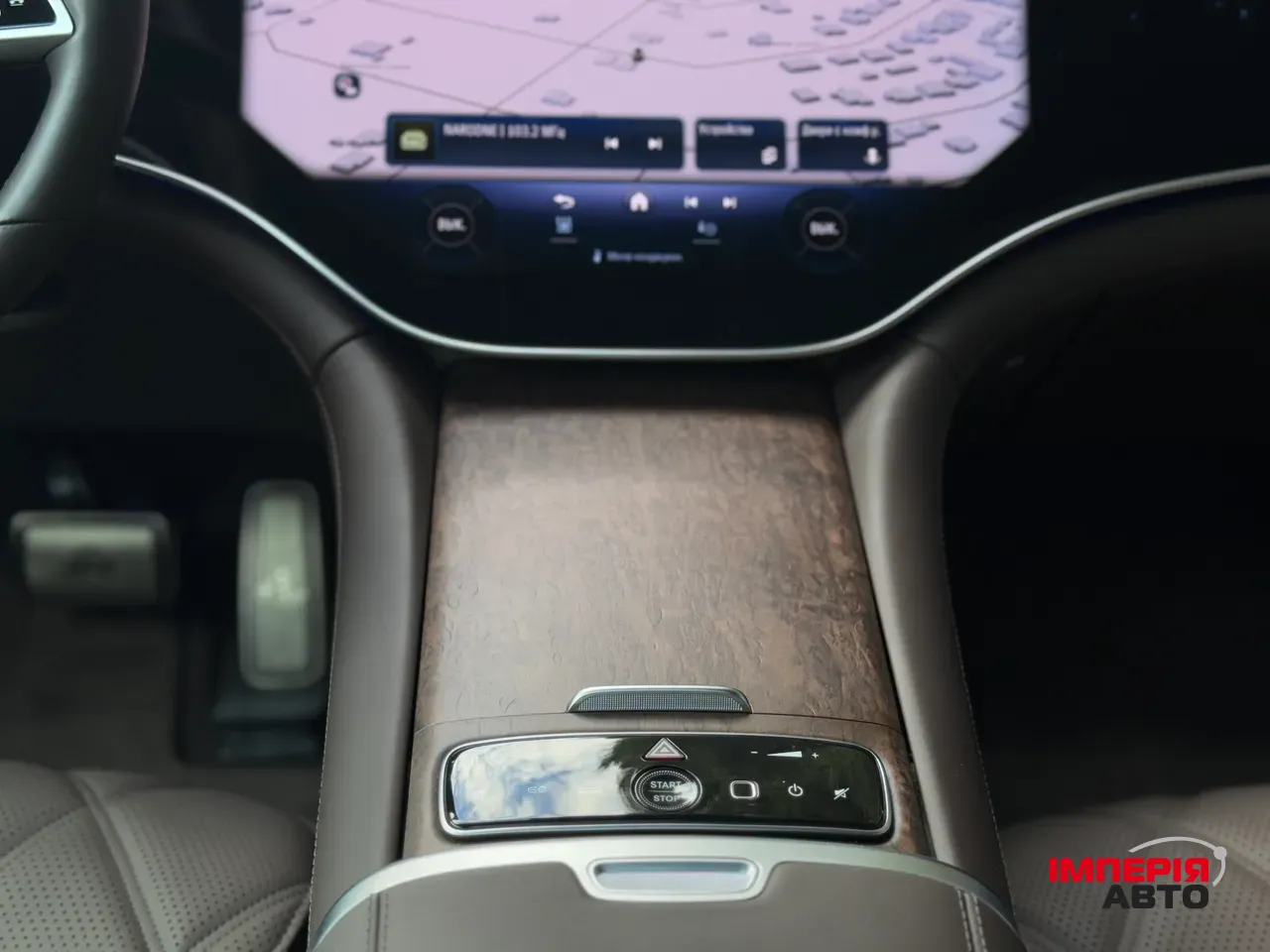 Mercedes-Benz Maybach EQS SUV - фото 47