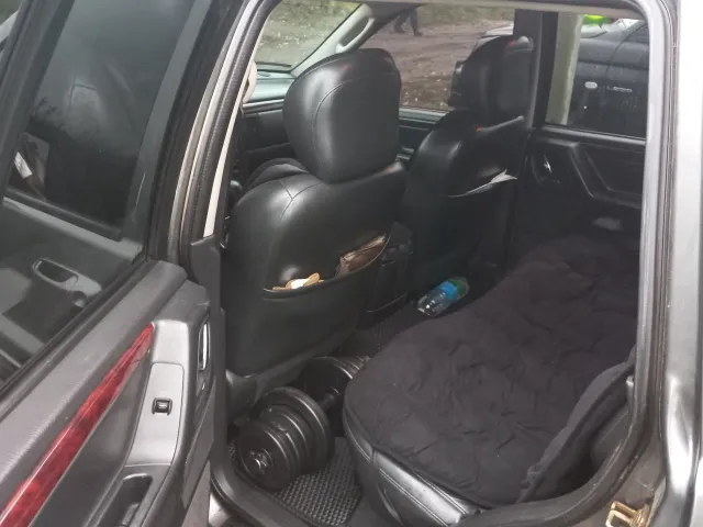 Jeep Grand Cherokee - фото 3