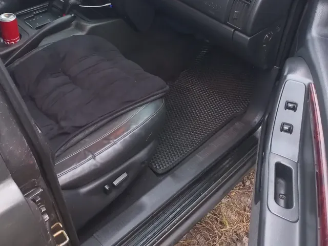 Jeep Grand Cherokee - фото 1