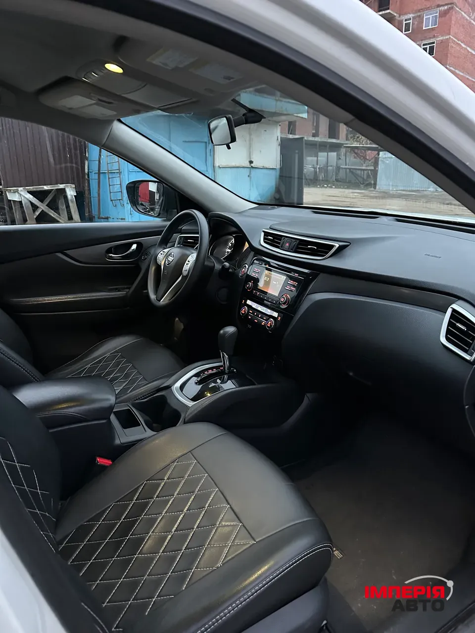 Nissan Rogue - фото 13